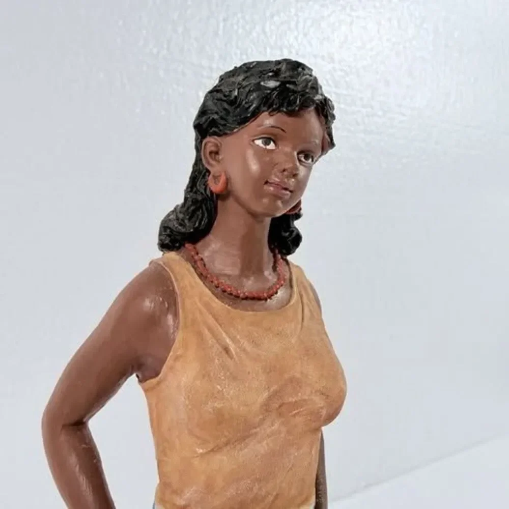 Vintage 2004 Home Interiors African Woman Figurine 10